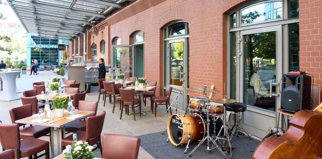 Fachtagung INDUSTRIEFOKUS 2023: Contract & Claim Management der 1155PM consultants GmbH. Den Spezialisten f&uuml;r kostenoptimierte industrielle Investitionsprojekte. Urheber: Nicolas Det. Alle Nutzungsrechte rechtm&auml;&szlig;ig erworben durch die 1155PM consultants GmbH