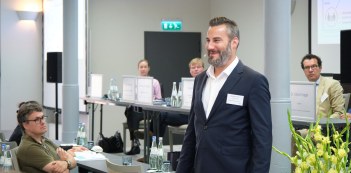 Vortrag "Dispute Management". Christoph Schubert (Hausfeld LLP). Urheber des Fotos: Nicolas Det. Alle Nutzungsrechte bezahlt durch die 1155PM consultants GmbH