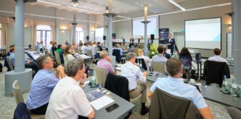 Fachtagung &bdquo;INDUSTRIEFOKUS 2023: Contract & Claim Management&ldquo;. Fr&uuml;hbucherrabatt bis zum 30.04.2023 f&uuml;r den Kongress am 06./07.09.2023 in Berlin. Urheber: Nicolas Det, Alle Nutzungsrechte bezahlt durch die 1155PM consultants GmbH