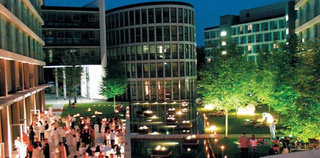Fr&uuml;hbucherrabatt endet bald. Fachtagung "INDUSTRIEFOKUS 2026: Contract und Claim Management. Bild freundlicherweise zur Verf&uuml;gung gestellt vom Hotel Radisson Blu K&ouml;ln (Messe/ Deutz)